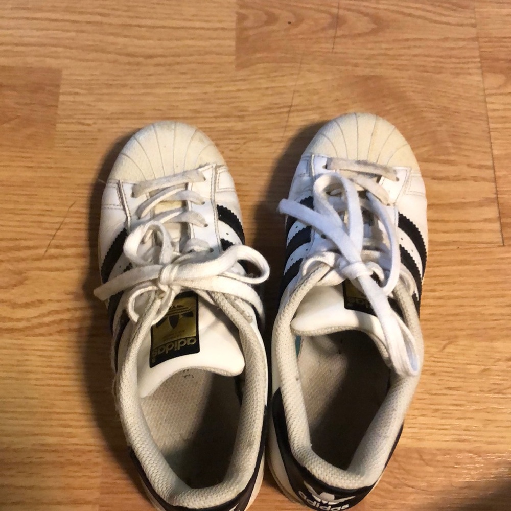Adidas superstar shoes